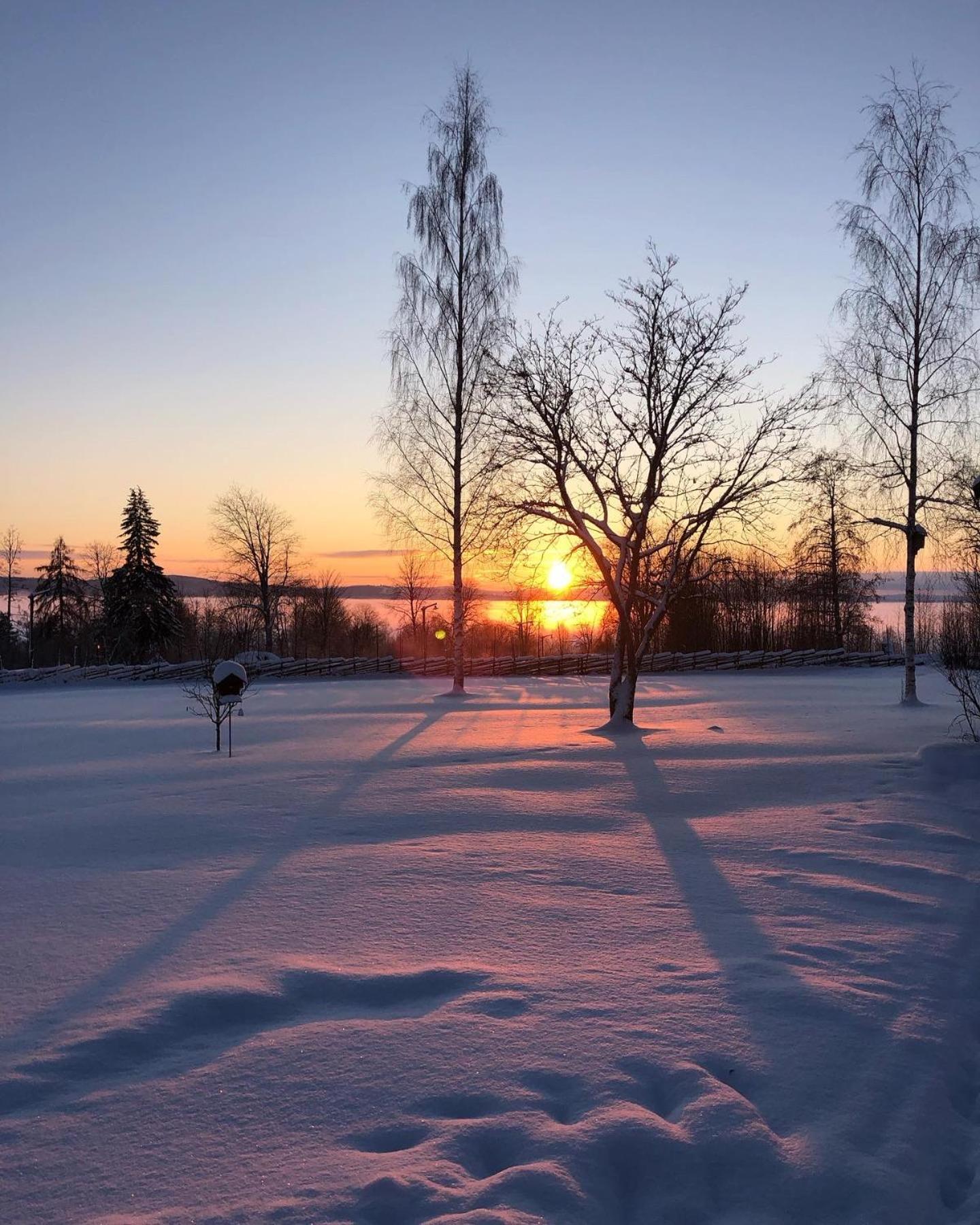 Mysigt Boende I Raettvik Med Utsikt Oever Siljan Экстерьер фото